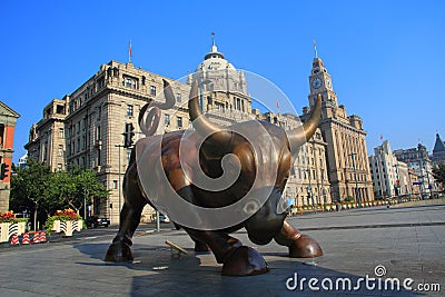 The bund bull in Shanghai ï¼Œfinance bull Editorial Stock Photo